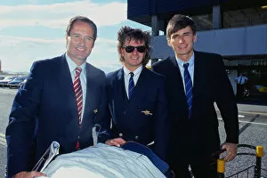 Arsenal football player Charlie Nicholas with George Graham & Alan Smith, July 1987