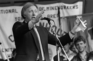 Arthur Scargill NUM talks to miners in rally in London 1984 Arthur Scargill NUM talks to miners in rally in London 1984
