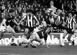 00573 Gallery: Aston Villa 3-1 WBA, league match at Villa Park, Tuesday 1st January 1985