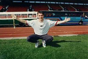 Images Dated 15th August 1995: Athlete Jonathan Edwards Jonathan Edwards at Gateshead Stadium with two