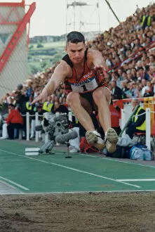 Images Dated 30th June 1996: Athlete Jonathan Edwards Jonathan Edwards competes in the Triple Jump at
