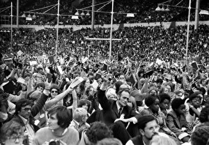 Images Dated 1st September 1973: The audience at the Spree 73, a major Christian festival at Wembley Arena, London