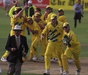 Images Dated 17th June 1999: Australia cricket team celebrate Cricket World Cup 1999 Australia cricket team