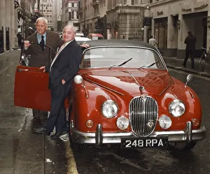 Author Colin Dexter and Actress John Thaw September 1999 Author Colin Dexter (right Author Colin Dexter and Actress John Thaw September 1999 Author Colin Dexter (right