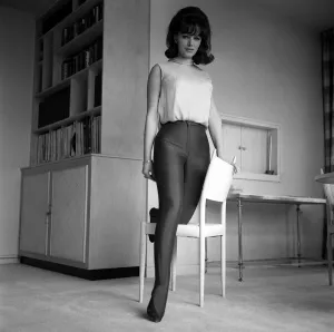 Author Jackie Collins at her home March 1964 Author Jackie Collins at her home March 1964