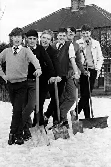Images Dated 20th January 1987: A band of caring schoolboys from Sacred Heart RC Secondary School in Redcar are helping