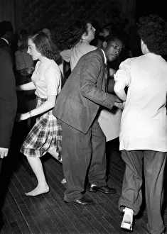 00479 Gallery: Barefoot dancing is banned in Londons Harlem
