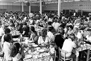 Images Dated 1st August 1975: Barry Island - Butlins Holiday Camp - One of the dining suites packed for lunch - August