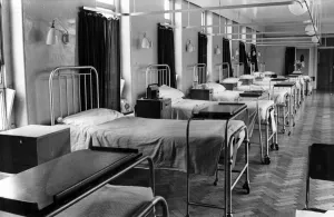 Empty beds in Ward 27 at the Newcastle General Hospital. Circa 1982 Empty beds in Ward 27 at the Newcastle General Hospital. Circa 1982