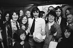 Images Dated 29th April 1972: Belfast Ladies Football team with George Best. 29th April 1972