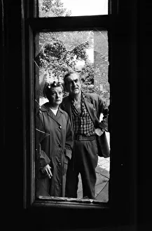 Images Dated 5th August 1971: Bernard Youens and Jean Alexander who play Stan Ogden and wife Hilda in Granada TV'