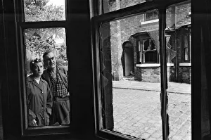 Images Dated 5th August 1971: Bernard Youens and Jean Alexander who play Stan Ogden and wife Hilda in Granada TV'