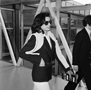Images Dated 28th February 1978: Bianca Jagger leaving Heathrow Airport on Concorde for New York. 28th February 1978
