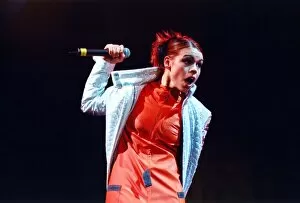 Images Dated 4th December 1998: Billie Piper performing at the Newcastle Arena. December 1998