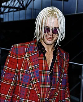 Billy Idol Singer leaving Heathrow Airport for Paris where he is to do a show Dbase Billy Idol Singer leaving Heathrow Airport for Paris where he is to do a show Dbase