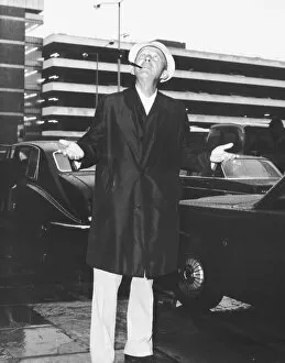 Bing Crosby Entertainer in London dbase msi