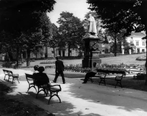 00479 Gallery: Birmingham Parks and Gardens. The statue of Edward VII