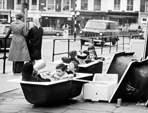 Images Dated 26th March 1971: Boat race fever hits West London. Children from the Harwood Primary School act out