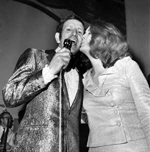 Bob Anthony who became the new world non stop singing record holder managed to continue Bob Anthony who became the new world non stop singing record holder managed to continue