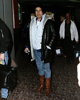 Images Dated 3rd February 1993: Bob Dylan Pop Singer at Heathrow Airport