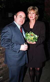 Images Dated 31st October 1995: Bob Hoskins actor with his wife arrive for Michael Winners birthday party