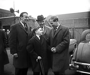 Bobby Charlton, of Manchester United, meets young fan Leslie Ripley of Barking Bobby Charlton, of Manchester United, meets young fan Leslie Ripley of Barking