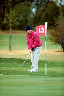 Bobby Charlton playing golf in November 1990 Bobby Charlton playing golf in November 1990