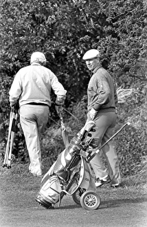 Bobby Charlton playing golf in October 1988 Bobby Charlton playing golf in October 1988