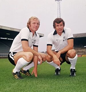Images Dated 1st July 1975: Bobby Moore and Alan Mullery of Fulham - July 1975