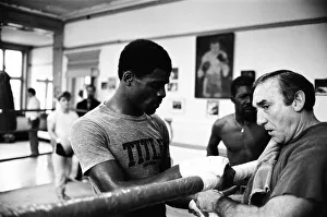 Images Dated 30th October 1985: Boxer Errol Christie training for his fight against Mark Kaylor in the Thomas O'