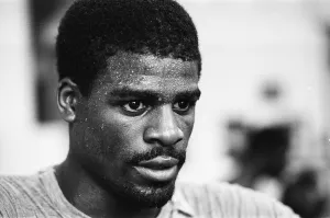 Images Dated 30th October 1985: Boxer Errol Christie training for his fight against Mark Kaylor in the Thomas O'