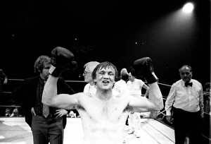 Images Dated 15th September 1981: Boxer Tony Sibson after win against Alan Minter in jubilation after knockout in third