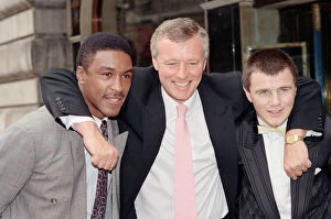 Images Dated 12th September 1989: Boxing promoter Barry Hearn with his two boxers Michael Watson and Jim McDonnell