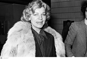 Images Dated 5th February 1979: BPM MEDIA FILER Lauren Bacall arrives in Birmingham to to promote her new