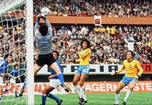 Images Dated 24th June 1978: Brazil v Italy, Third place match, 1978 FIFA World Cup, Estadio Monumental, Buenos Aires