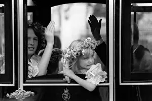 Images Dated 29th July 1981: Bridesmaids in carriage on way to Wedding August 1981 of Prince Charles wedding