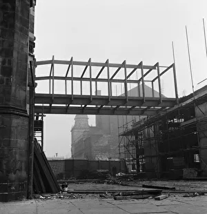 Bridge lifted into position to join old and new town hall. Circa 1971 Bridge lifted into position to join old and new town hall. Circa 1971