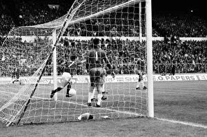 Images Dated 26th May 1983: Brighton & Hove Albion 0-4 Manchester United, 1983 FA Cup Final Replay at Wembley Stadium