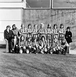 Images Dated 25th February 1974: Brighton and Hove Albion Ladies Football Team. L-R Back row: Skull, Carr, Jenkins, Davies