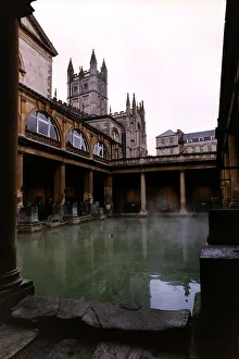Images Dated 22nd March 1992: Britain Bath - General view of pump room and roman bath house
