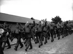 British soldiers leave for France during the WW2 British soldiers leave for France during the WW2