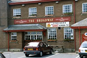 The Broadway Pub, Whitley Bay. 18th July 1994 The Broadway Pub, Whitley Bay. 18th July 1994