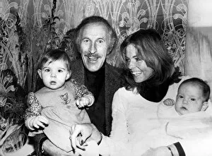 Images Dated 26th October 1979: BRUCE FORSYTH WITH WIFE ANTHEA FORSYTH, ADOPTED DAUGHTER CHARLOTTE FORSYTH AND DAUGHTER