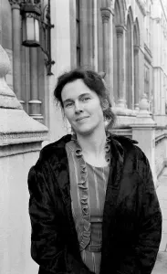 Campaigner Victoria Gillick outside a court in London. 19th November 1984 Campaigner Victoria Gillick outside a court in London. 19th November 1984