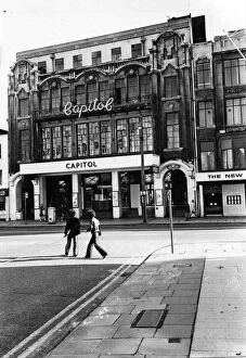Images Dated 1st January 1975: The Capitol cinema, Queen Street, Cardiff which featured concerts by some of the greats