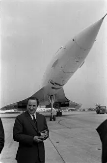 Images Dated 14th May 1971: Captain Brian Trubshaw Concorde Pilot May 1971 Pictured after being presented with