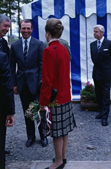 Images Dated 8th December 1999: Captain Mark Phillips June 1988 with Princess Anne at Gleneagles she has