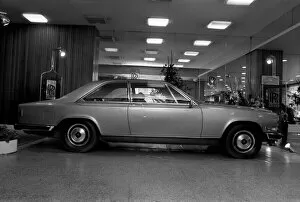 Images Dated 7th March 1975: Car: Rolls - Royce. March 1975 75-01280-001