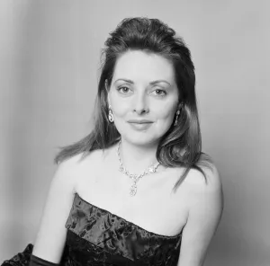 Carol Vorderman, Game Show Co-Host, Studio Pix, 22nd December 1987. Aged 26 years old Carol Vorderman, Game Show Co-Host, Studio Pix, 22nd December 1987. Aged 26 years old
