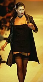 Images Dated 3rd October 1994: Carre Otis models Bluemarine fashion by designer Anna Molinari at Milan fashion show in